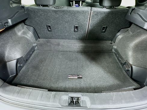 Used 2021 Nissan Rogue Sport S FWD image 29