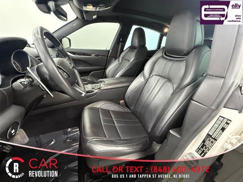 Used 2017 Maserati Levante w/ Sport Package AWD/4WD image 12