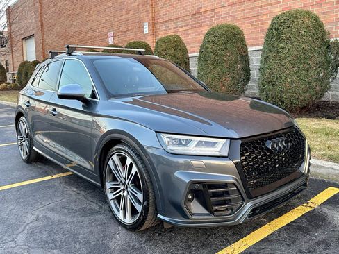 Used 2018 Audi SQ5 Prestige w/ Prestige Package image 38