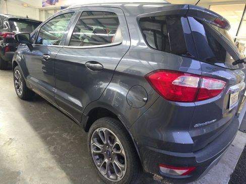 Used 2020 Ford EcoSport Titanium image 5