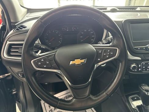 Certified 2018 Chevrolet Equinox LT image 11