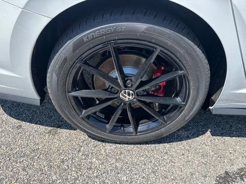 New 2026 Volkswagen Jetta GLI Autobahn FWD image 11