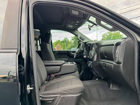 Used 2022 Chevrolet Silverado 2500 Custom w/ Gooseneck/5TH Wheel Package AWD/4WD image 15