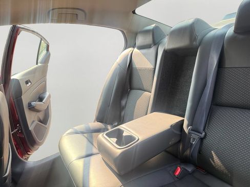 Used 2023 Nissan Altima 2.5 SR FWD image 25