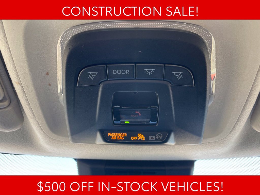 Used 2025 Toyota Corolla LE FWD image 16
