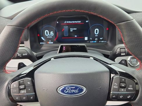 Used 2025 Ford Explorer ST w/ Sun And Sound Package RWD image 22
