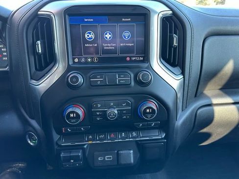 Used 2020 Chevrolet Silverado 1500 RST image 21