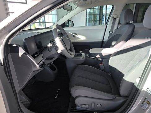 New 2026 Hyundai Ioniq 5 SE image 19