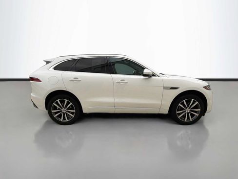Certified 2025 Jaguar F-PACE R-Dynamic S AWD/4WD image 7