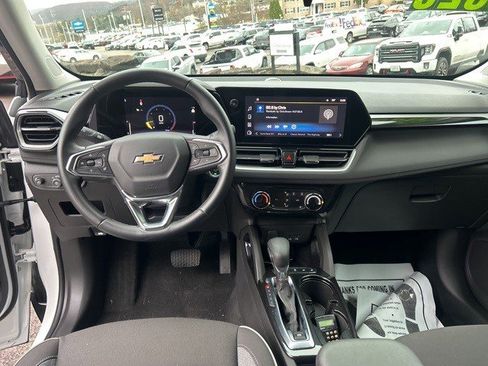 Certified 2024 Chevrolet TrailBlazer LT w/ LT Cold Weather Package image 26