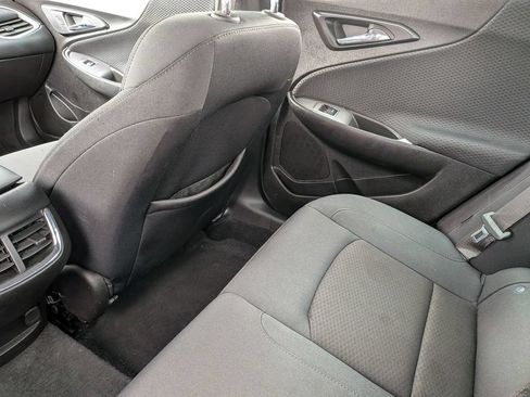 Used 2025 Chevrolet Malibu LT FWD image 31