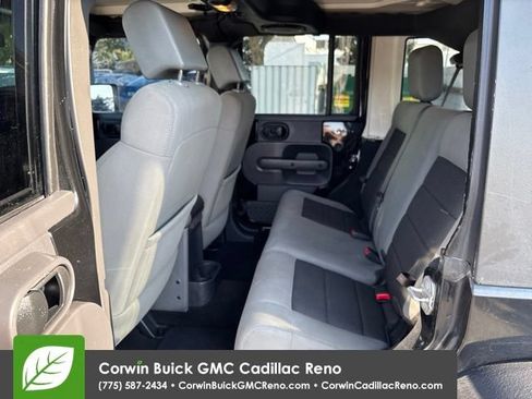 Used 2010 Jeep Wrangler Unlimited Rubicon w/ Dual Top Group AWD/4WD image 12