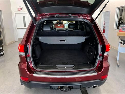 Used 2020 Jeep Grand Cherokee Limited w/ Luxury Group II AWD/4WD image 34