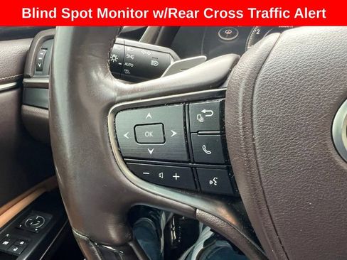 Used 2019 Lexus ES 350 w/ Premium Package FWD image 38