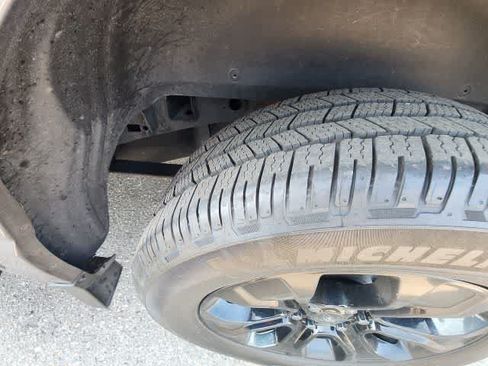 Used 2022 Ford F150 XLT w/ Equipment Group 302A High AWD/4WD image 40