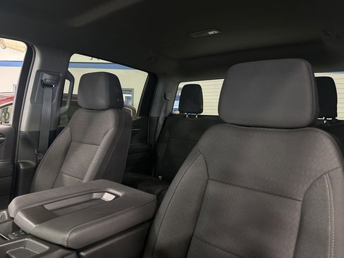 Certified 2024 Chevrolet Silverado 1500 LT image 4