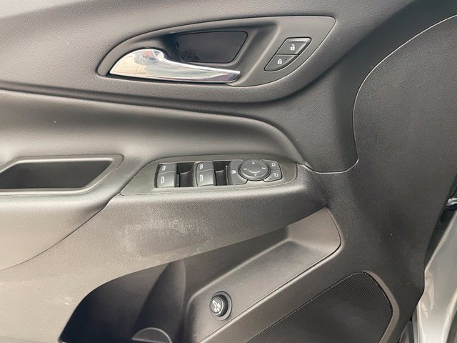 Used 2024 Chevrolet Equinox LT AWD/4WD image 13