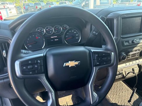 Used 2023 Chevrolet Silverado 2500 Custom w/ Custom Value Package AWD/4WD image 8