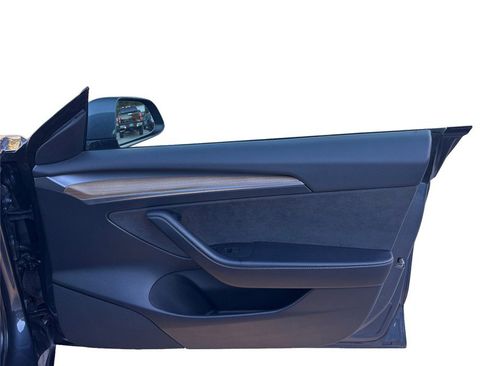 Used 2022 Tesla Model 3 Long Range image 40