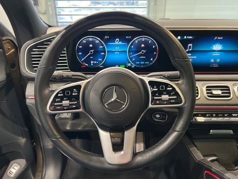 Used 2021 Mercedes-Benz Maybach GLS 600 4MATIC image 37