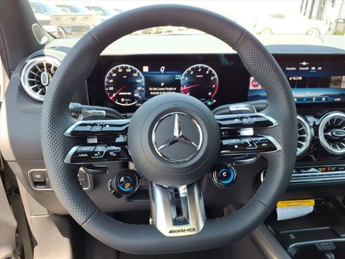 New 2026 Mercedes-Benz GLA 35 AMG 4MATIC image 14