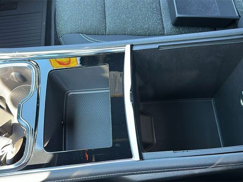 New 2025 Chevrolet Traverse LT w/ LPO, Floor Liner Package image 22