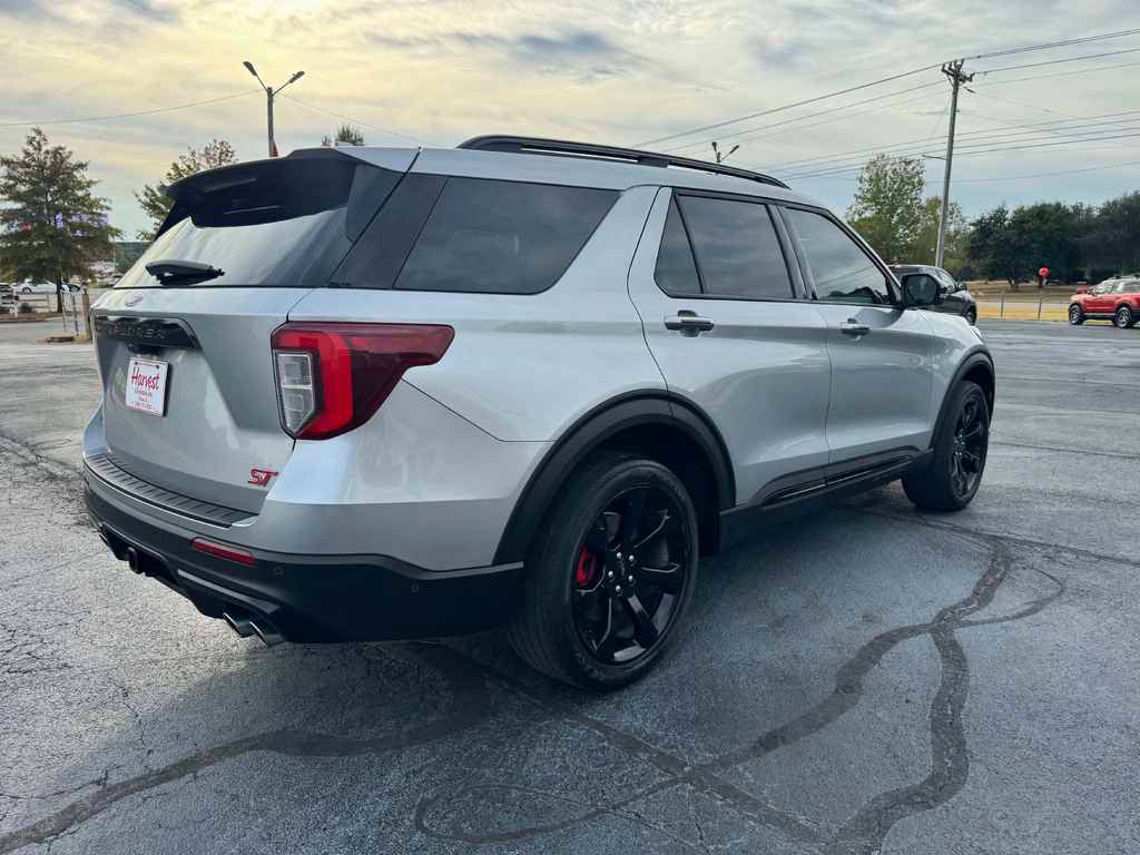 Used 2020 Ford Explorer ST w/ ST Street Pack AWD/4WD image 5
