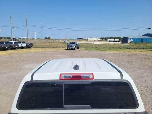 Used 2017 GMC Canyon SLT w/ Trailering Package AWD/4WD image 12