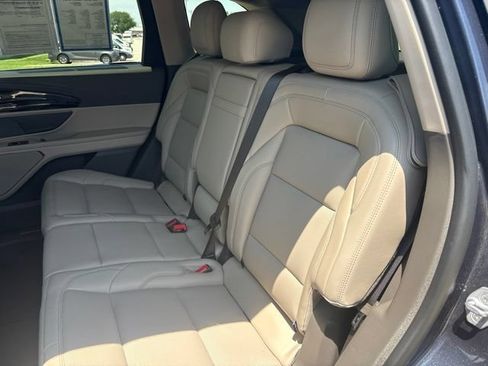 Used 2024 Lincoln Nautilus Premier w/ Equipment Group 102A AWD/4WD image 19