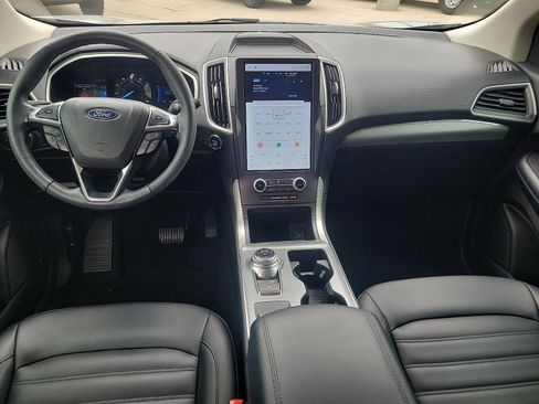 Used 2021 Ford Edge SEL w/ Convenience Package FWD image 9
