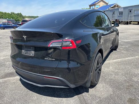 Used 2020 Tesla Model Y Long Range AWD/4WD image 9