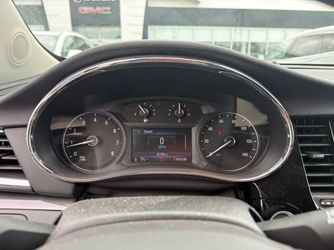 Used 2022 Buick Encore Preferred w/ Safety Package AWD/4WD image 12