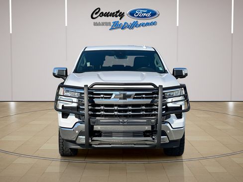 Used 2026 Chevrolet Silverado 1500 LTZ w/ Z71 Off-Road Package AWD/4WD image 12