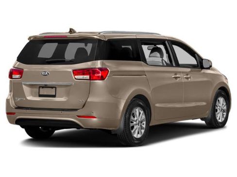 Used 2016 Kia Sedona LX w/ Option Group 020 FWD image 2