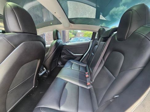 Used 2019 Tesla Model 3 image 59