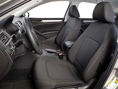 Used 2013 Volkswagen Passat 2.5 SEL Premium FWD image 8
