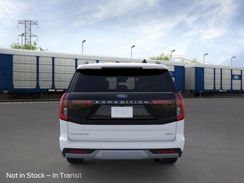 New 2026 Ford Expedition Max Platinum w/ Driver's Package AWD/4WD image 5