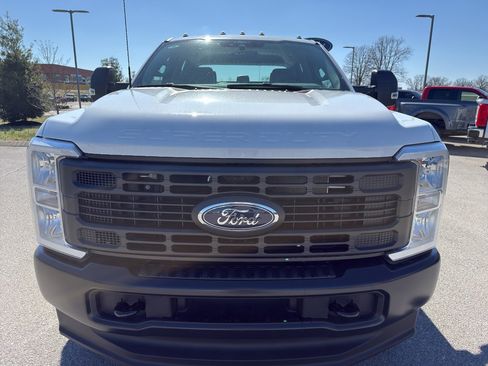 New 2026 Ford F350 XL AWD/4WD image 2