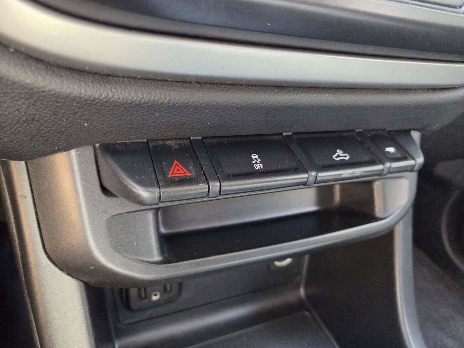 Used 2021 Chevrolet Colorado LT RWD image 23