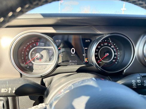 Used 2021 Jeep Wrangler Unlimited Rubicon w/ LED Lighting Group image 36