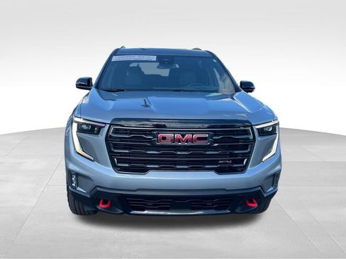 Used 2025 GMC Acadia AT4 AWD/4WD image 8