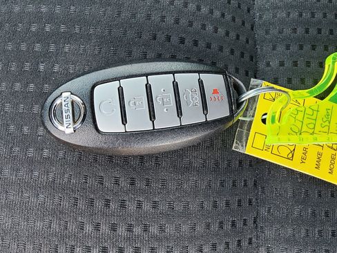 Used 2014 Nissan Altima 2.5 SV FWD image 26