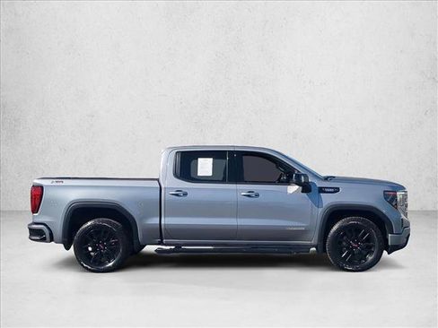 Used 2023 GMC Sierra 1500 Elevation w/ Elevation Premium Package AWD/4WD image 4