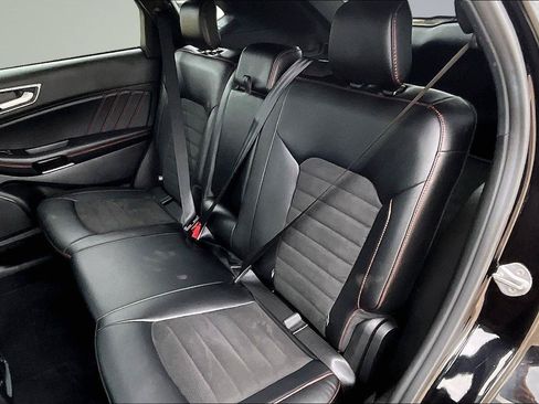 Used 2024 Ford Edge ST-Line AWD/4WD image 25