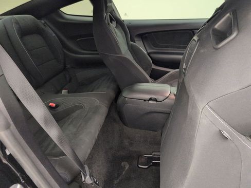 Used 2016 Ford Mustang Shelby GT350 w/ Track Package image 17