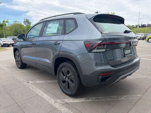 New 2026 Volkswagen Taos S FWD image 5