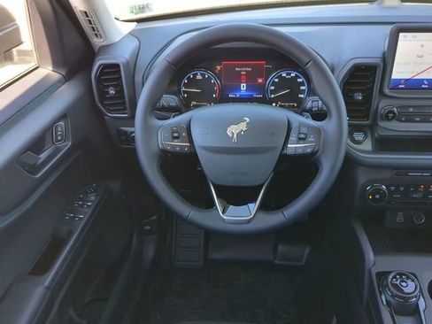 Used 2024 Ford Bronco Sport Badlands image 16