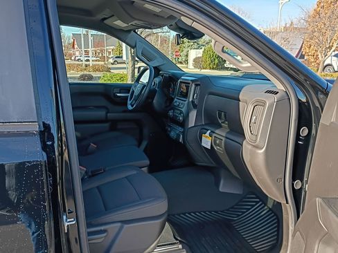 New 2026 Chevrolet Silverado 1500 Custom Trail Boss w/ Dark Appearance Package image 21