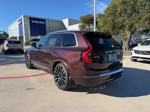 New 2026 Volvo XC90 B6 Ultra w/ Lounge Package AWD/4WD image 4