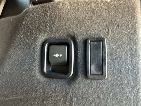 Used 2023 BMW X3 xDrive30i AWD/4WD image 19